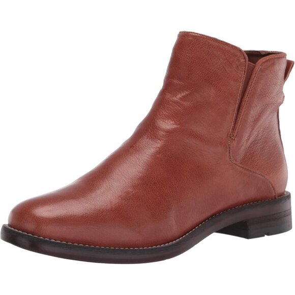 Artisan-Inspired Women's Flat Ankle Booties with Eco-Conscious Linings—Size 8.5